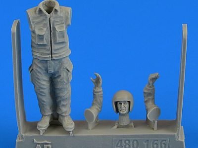 Warshaw Pact Aircraft Mechanic