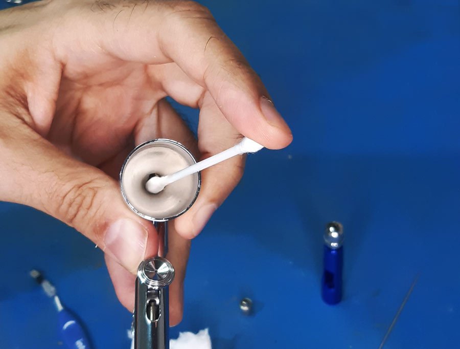 Uso y limpieza del aerógrafo